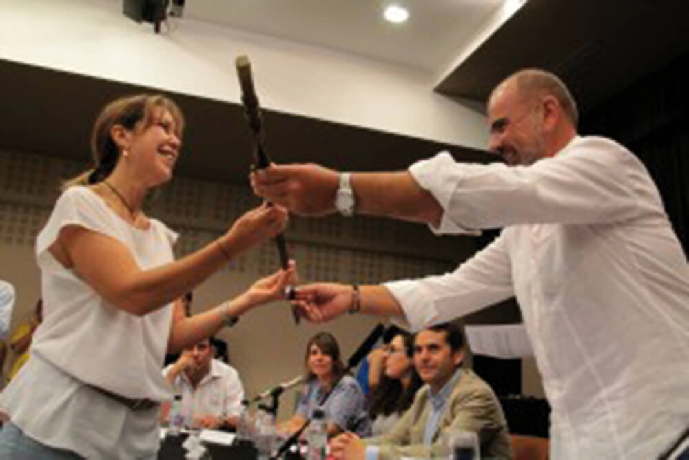 La republicana Rosa Funtané investida alcaldessa de Montgat