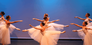 Les nits d’estiu del Port de Badalona s’acaben avui amb dansa i opera