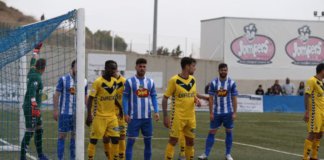 El Badalona suma un empat davant del Ejea (0-0)
