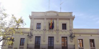 8 candidatures per votar a Tiana