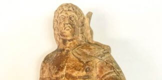 Com és la llàntia trobada al solar de l’Estrella?