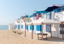 Les casetes blaves de Badalona