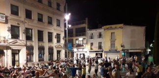 75 anys ballant sardanes a l’Aplec de Badalona