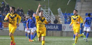 El Badalona elimina l’Oviedo (3-1) a la copa