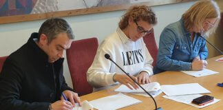 PSC entra al govern de Tiana amb un acord amb ERC i JxCat