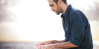 Ismael Dueñas presenta el seu nou disc, Cantautisma