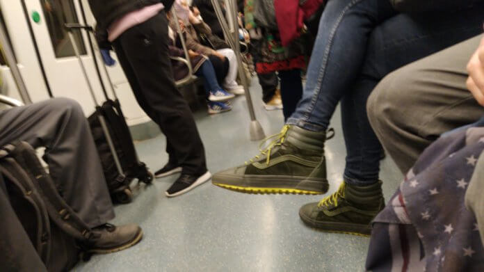 B9D392B3-DE11-45D6-A66A-0B6612D83D15