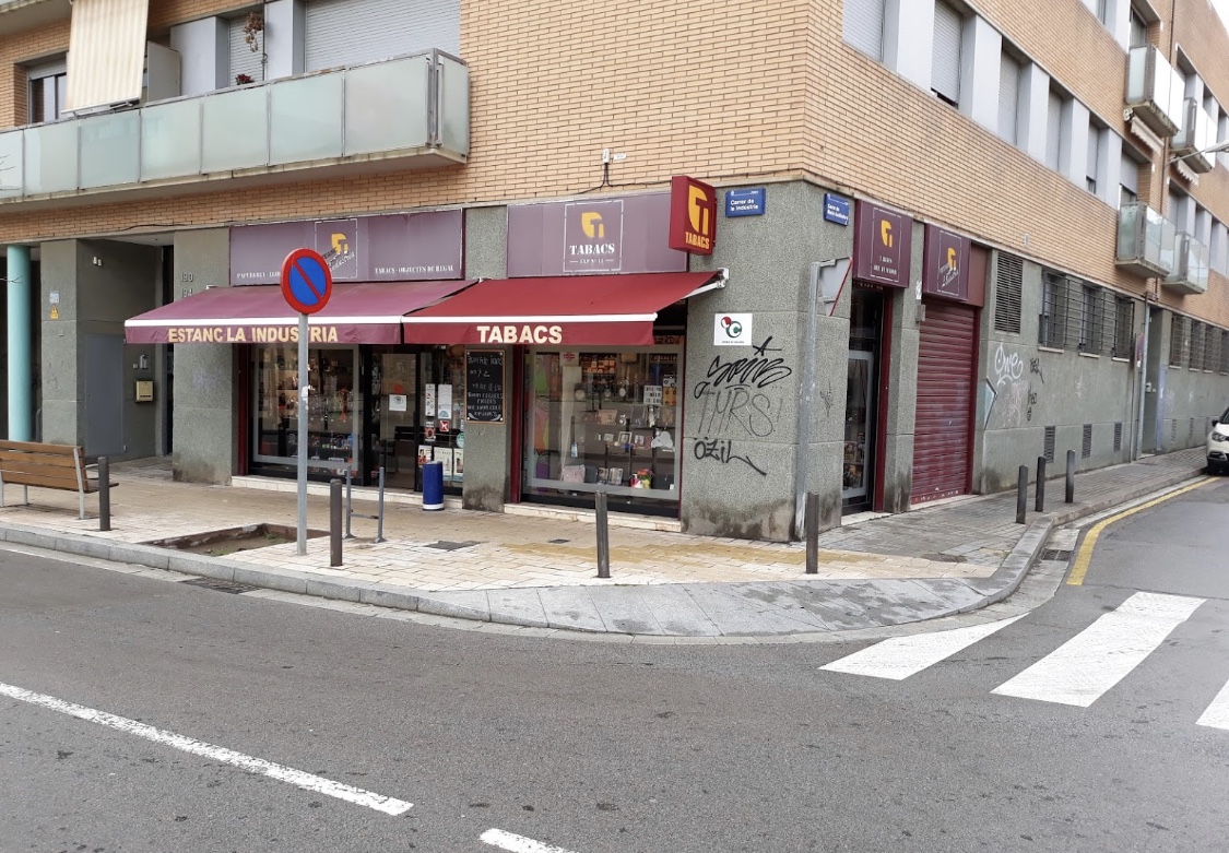 Roben tabac del estanc del carrer