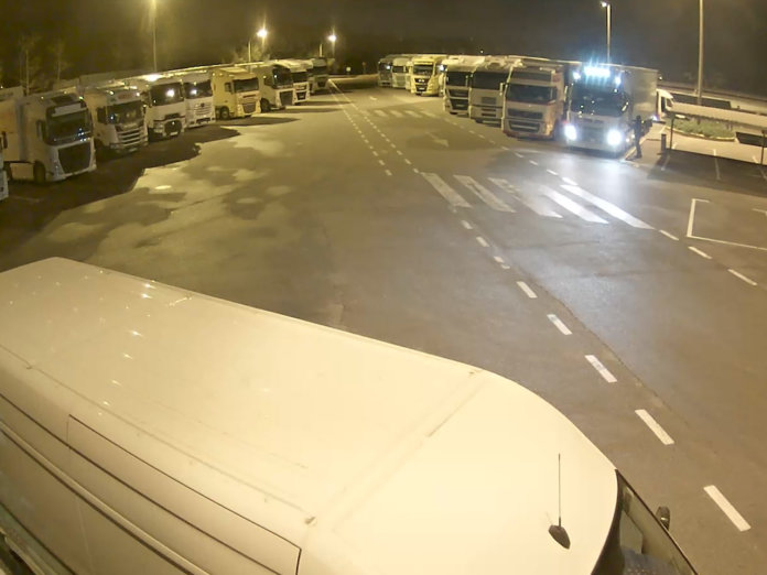 e1480d5a-46e2-4f74-bc84-4d0c3af4ffd4