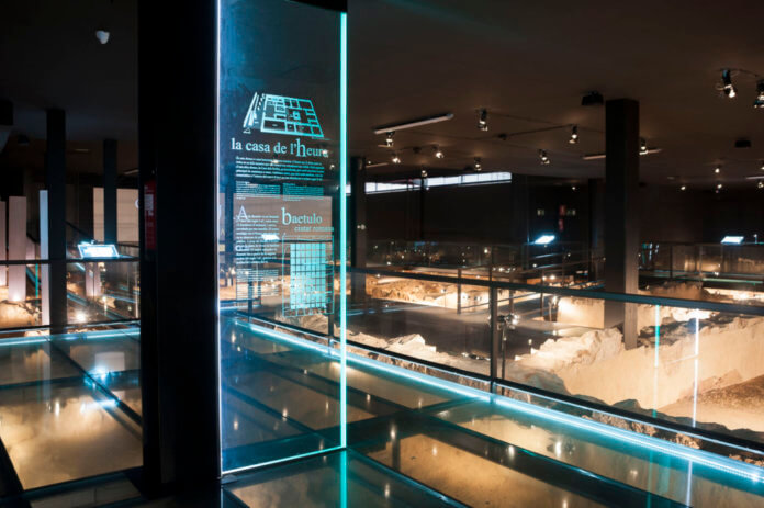 Casa-de-LHeura-05-1030x685