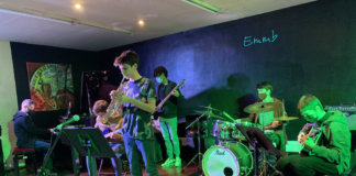 Concert a la plaça Font i Cussó dels alumnes de l’EMMB