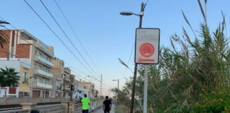 Els vianants tindran prioritat envers els ciclistes els dies de més afluència al passeig de Montgat