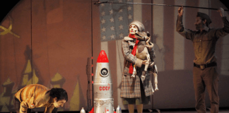 Xirriquiteula Teatre rep un dels premis Max de teatre 2021 Xirriquiteula Teatre rep un reconeixement