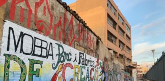 Mural reivindicatiu per una plaça i un centre de creació a la Mobba