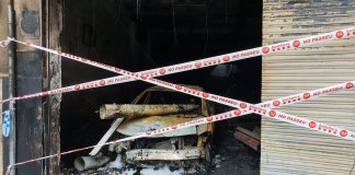 Els veïns afectats per l’incendi al mecànic del carrer Castillejos no podran tornar a casa els pròxims dies