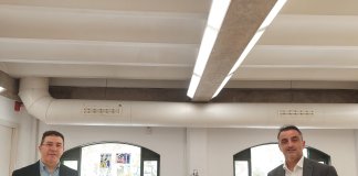 La Biblioteca rep els llibres adquirits a La Setmana del Llibre en Català