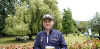 El badaloní Manuel Amor campió del món de Pitch & Putt