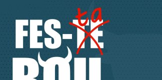 Presentació del Bou de mar durant la ballada de sardanes