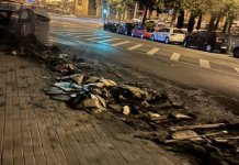 Nova nit de contenidors cremats a Montigalà