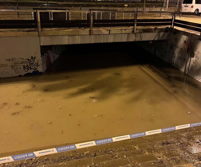 D37C6ADE-147E-4E45-930E-8FD4AF7D65BB