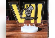 Els Castellers de Badalona reben el trofeu a la millor colla de 7 del Baròmetre Casteller 2025