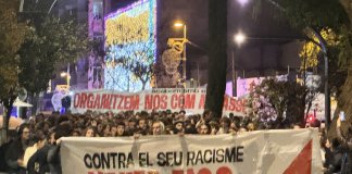 Crides contra el racisme i el feixisme a la manifestació de protesta pel desallotjament del B9